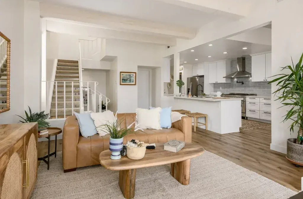 Los Angeles Home Staging: Match Your Home’s Architectural Style